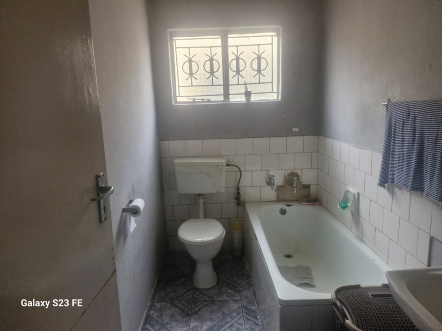 2 Bedroom Property for Sale in Mabopane Gauteng