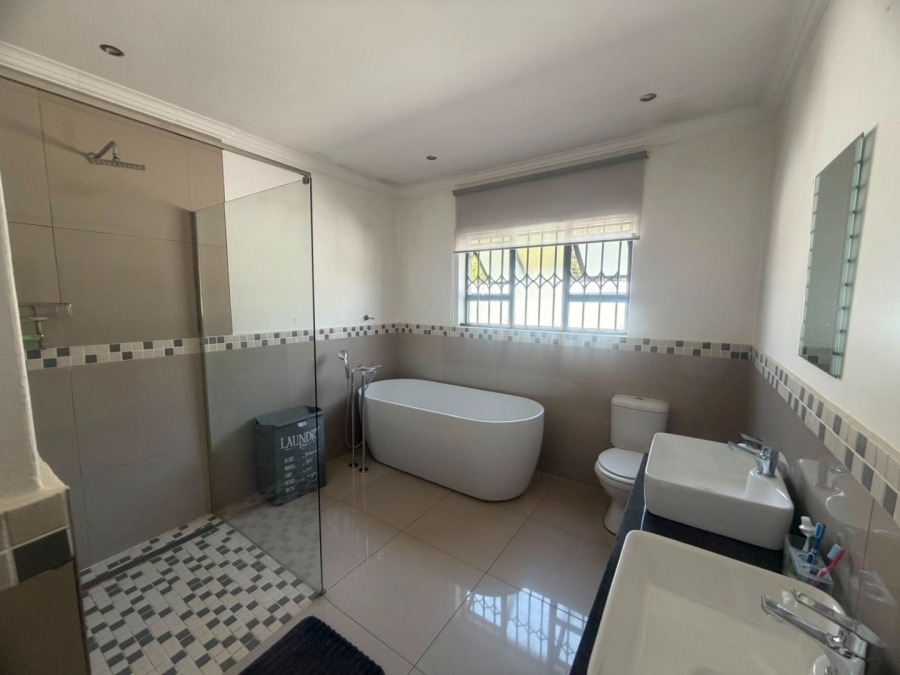 4 Bedroom Property for Sale in Clarina Gauteng