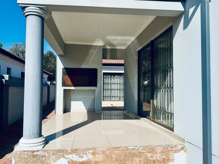 4 Bedroom Property for Sale in Clarina Gauteng