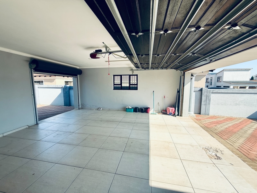 4 Bedroom Property for Sale in Clarina Gauteng