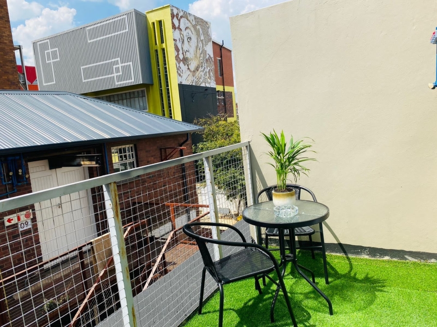 1 Bedroom Property for Sale in City and Suburban Gauteng