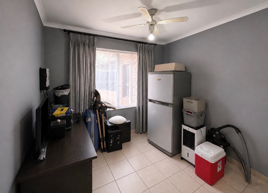 3 Bedroom Property for Sale in Sunward Park Gauteng