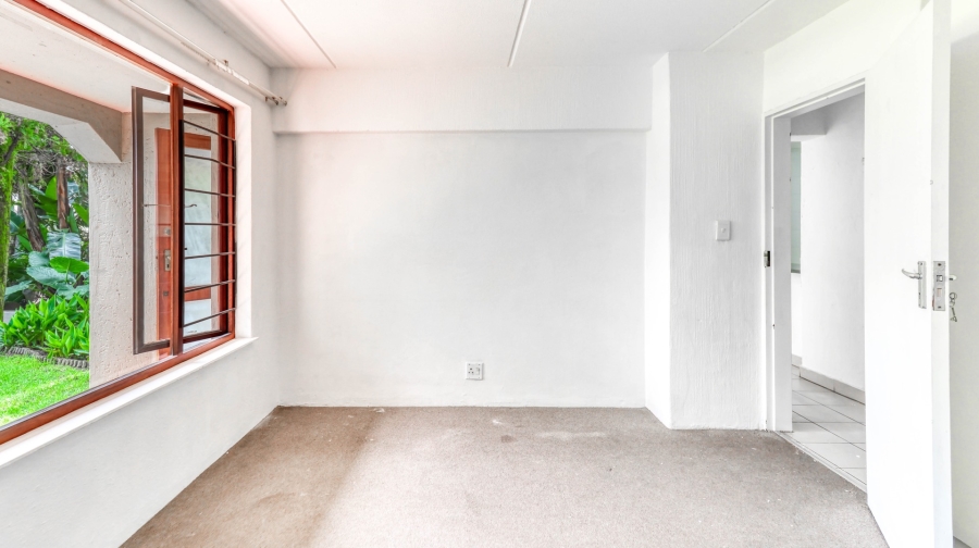 2 Bedroom Property for Sale in Sunninghill Gauteng
