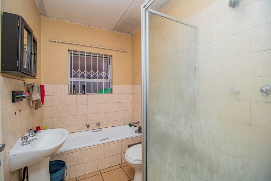 2 Bedroom Property for Sale in Birchleigh Gauteng