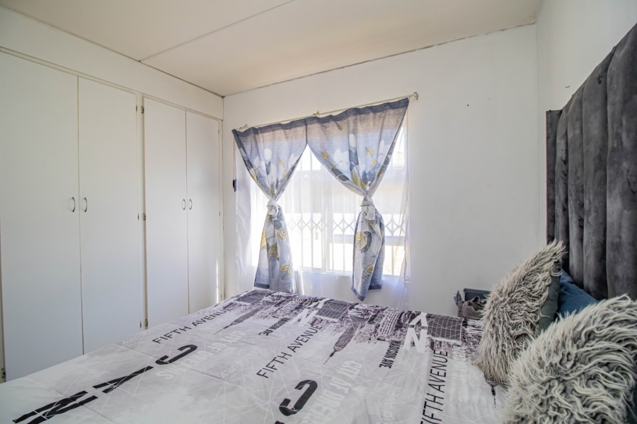 2 Bedroom Property for Sale in Birchleigh Gauteng