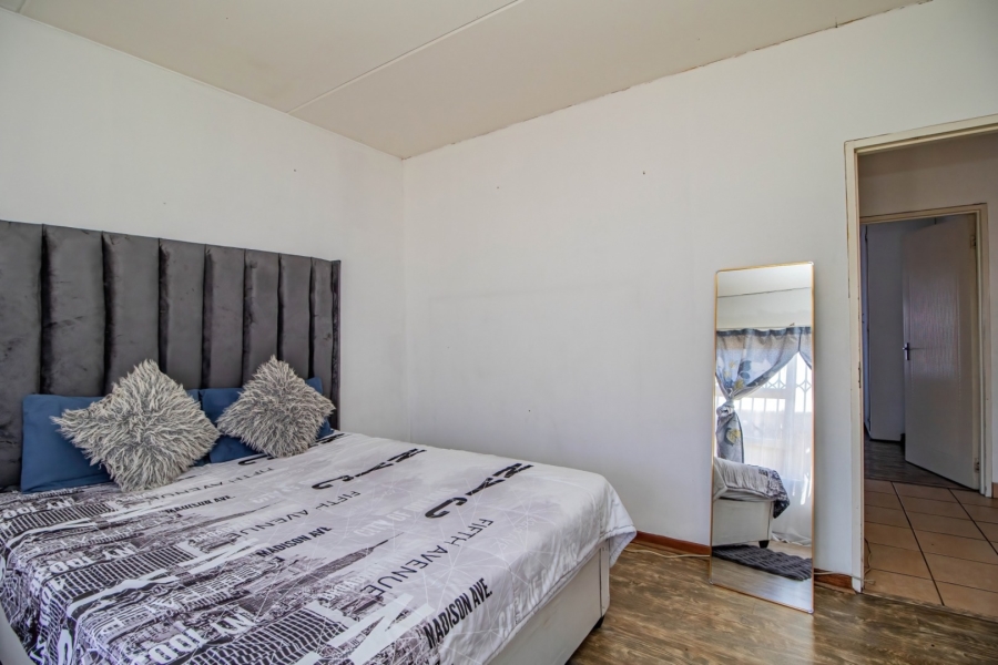 2 Bedroom Property for Sale in Birchleigh Gauteng