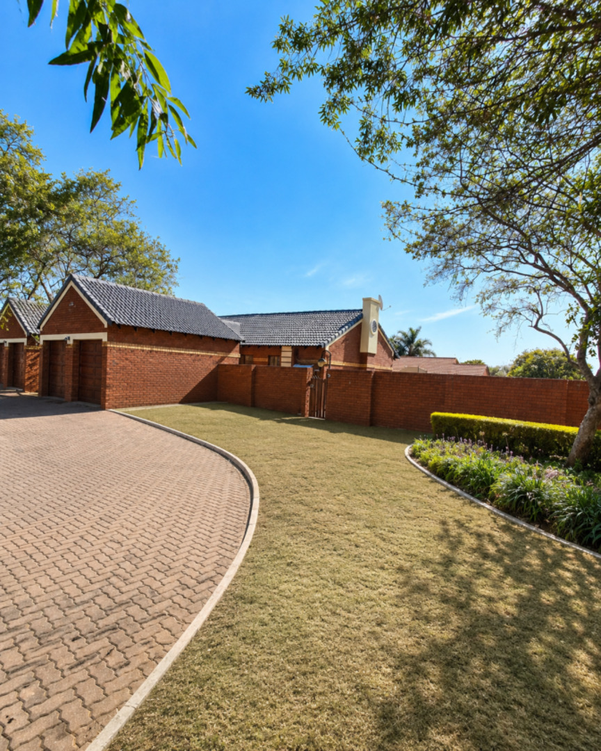 3 Bedroom Property for Sale in Monavoni Gauteng