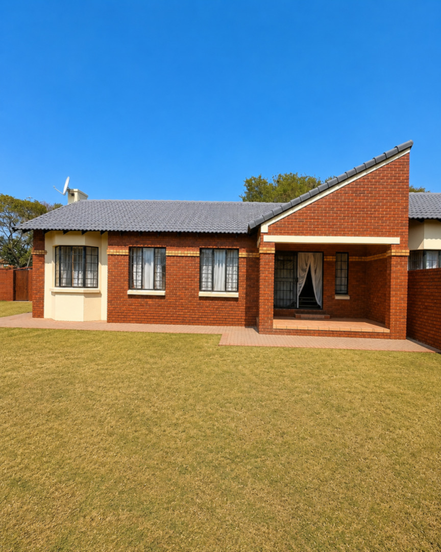3 Bedroom Property for Sale in Monavoni Gauteng