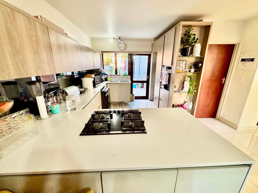 To Let 3 Bedroom Property for Rent in Morningside Gauteng