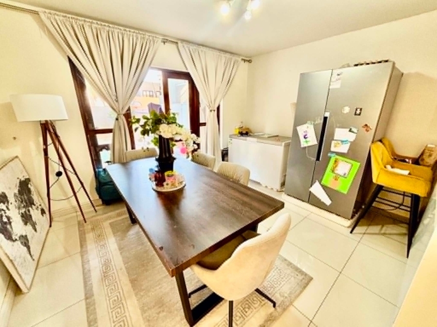 To Let 3 Bedroom Property for Rent in Morningside Gauteng