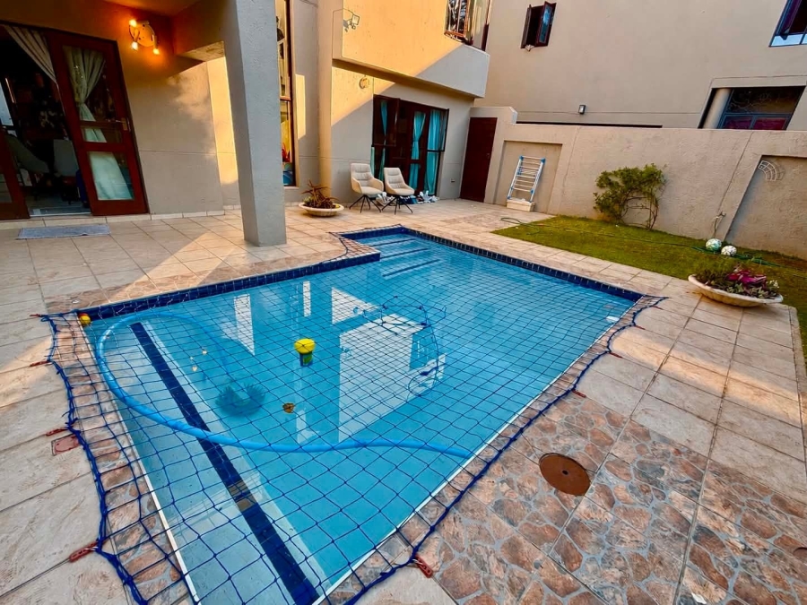 To Let 3 Bedroom Property for Rent in Morningside Gauteng
