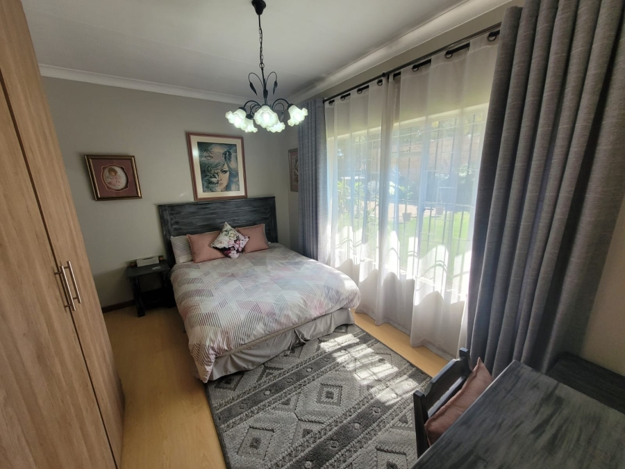 4 Bedroom Property for Sale in Kilner Park Gauteng