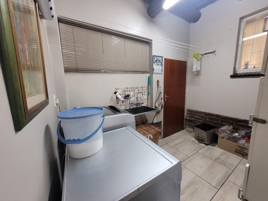 4 Bedroom Property for Sale in Kilner Park Gauteng
