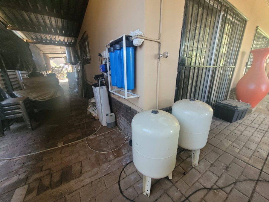 4 Bedroom Property for Sale in Kilner Park Gauteng
