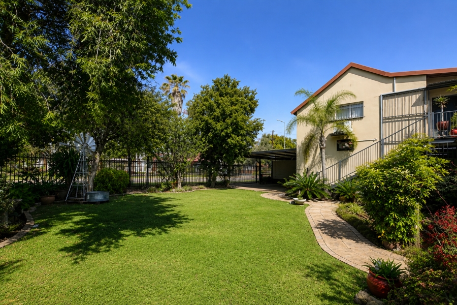 4 Bedroom Property for Sale in Kilner Park Gauteng