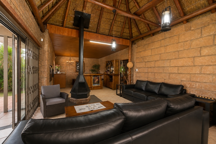 4 Bedroom Property for Sale in Kilner Park Gauteng