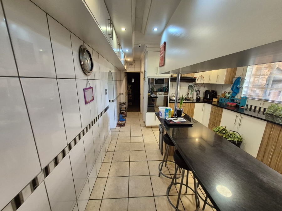 Commercial Property for Sale in Welgedacht Gauteng