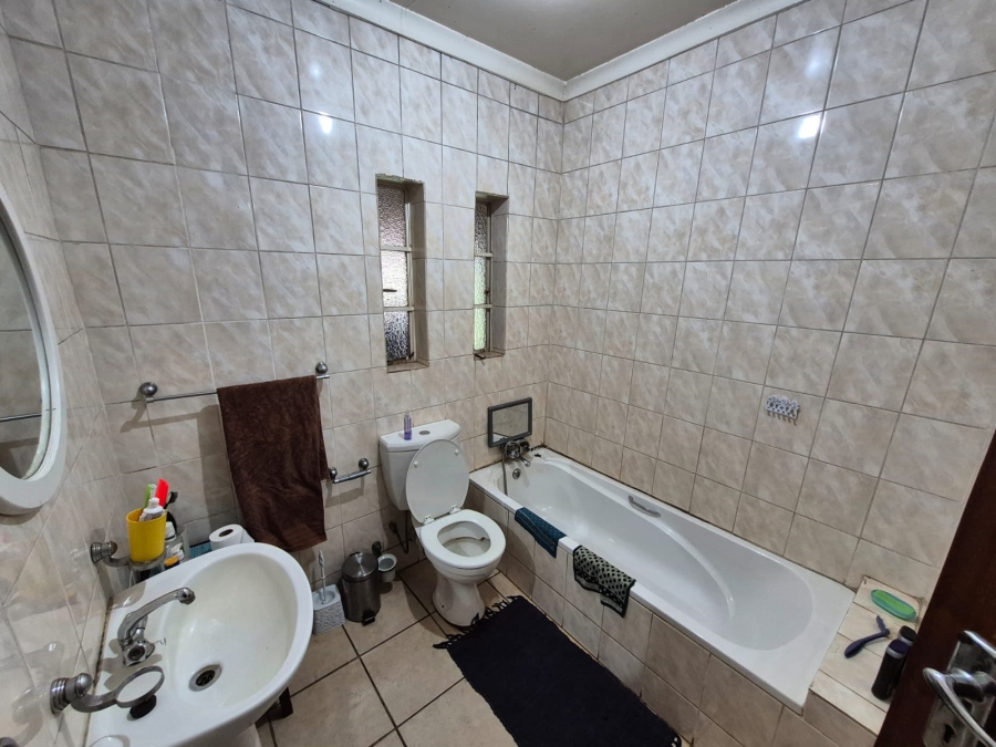 Commercial Property for Sale in Welgedacht Gauteng