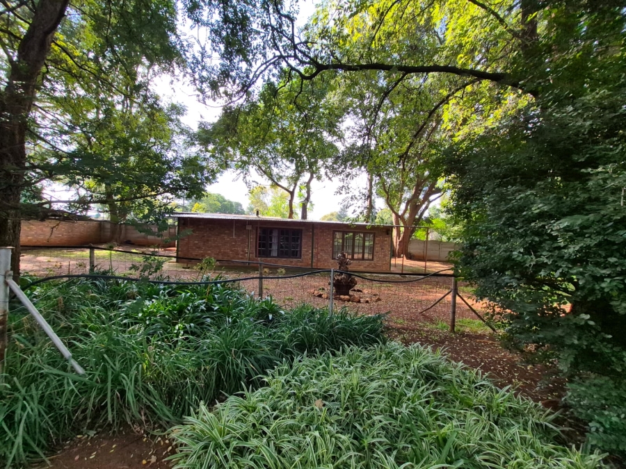 Commercial Property for Sale in Welgedacht Gauteng