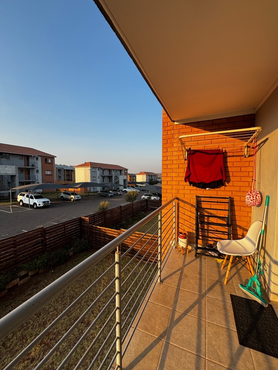2 Bedroom Property for Sale in Noordwyk Gauteng