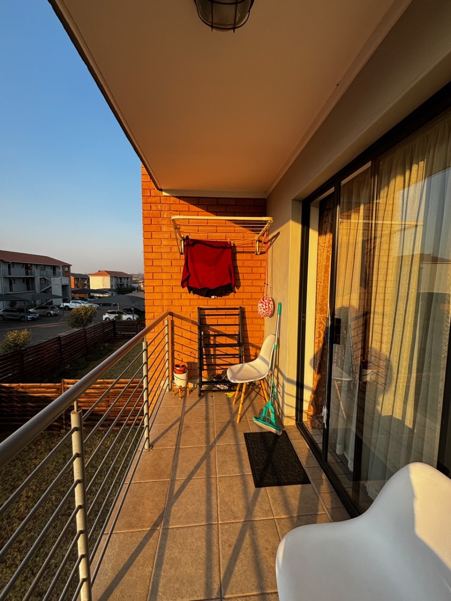 2 Bedroom Property for Sale in Noordwyk Gauteng