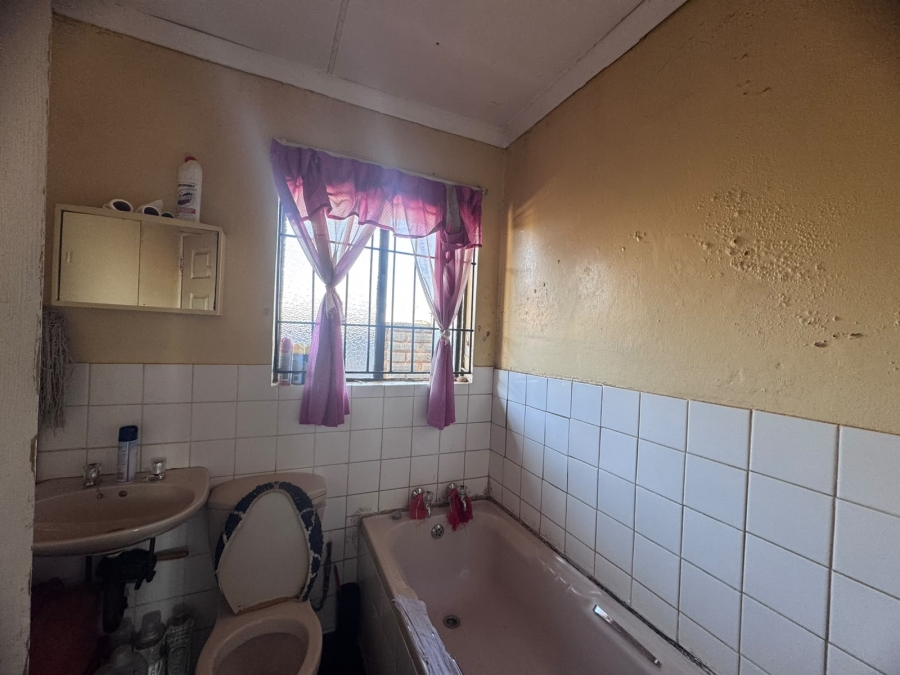 2 Bedroom Property for Sale in Villa Liza Gauteng