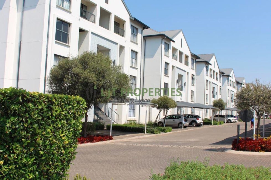 To Let 2 Bedroom Property for Rent in Bryanston Gauteng