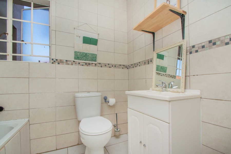 3 Bedroom Property for Sale in Noordhang Gauteng