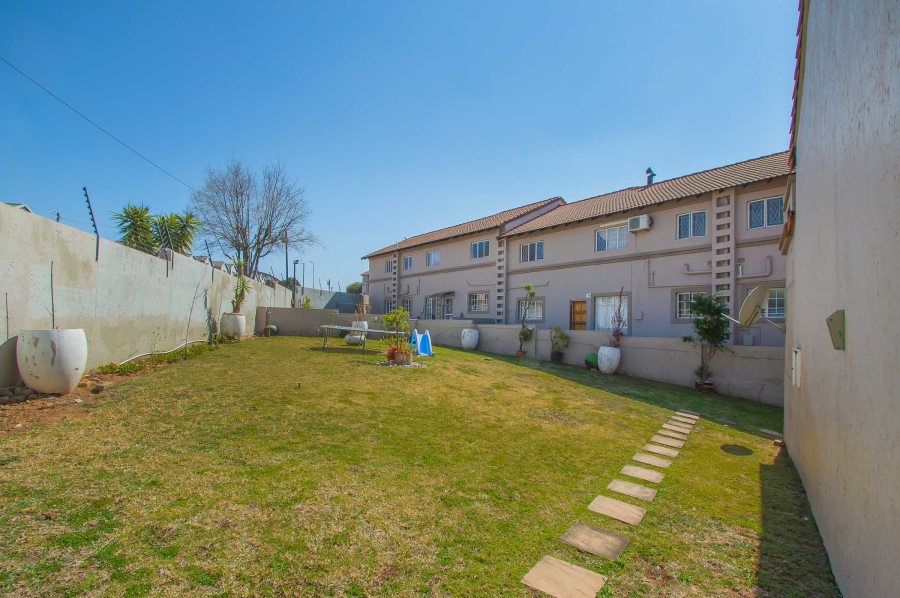 3 Bedroom Property for Sale in Noordhang Gauteng