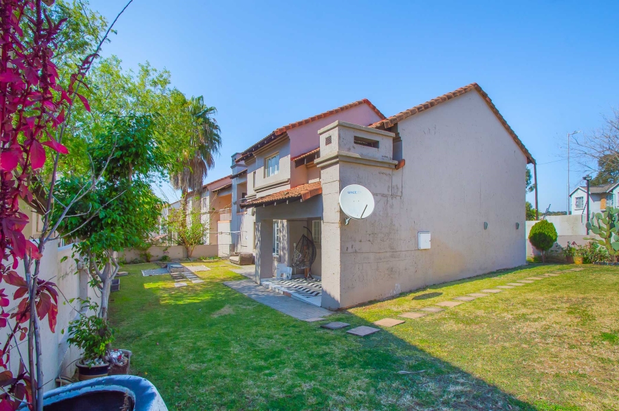 3 Bedroom Property for Sale in Noordhang Gauteng