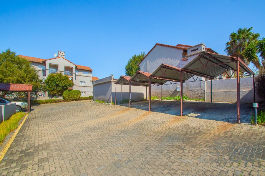 3 Bedroom Property for Sale in Noordhang Gauteng