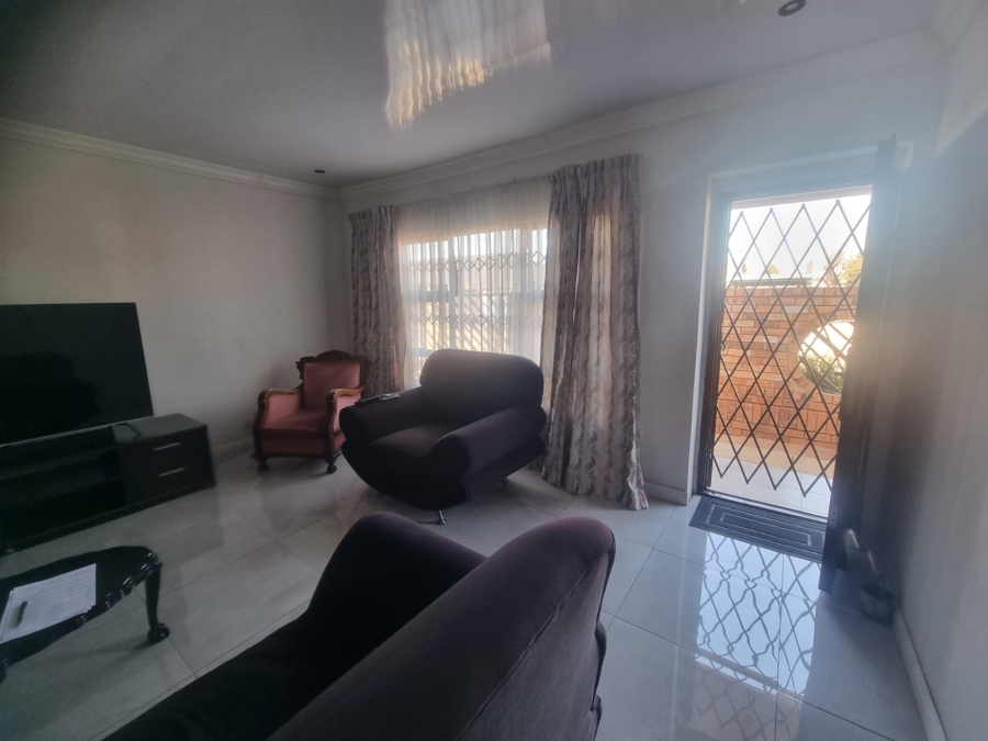 3 Bedroom Property for Sale in Eldorado Park Gauteng