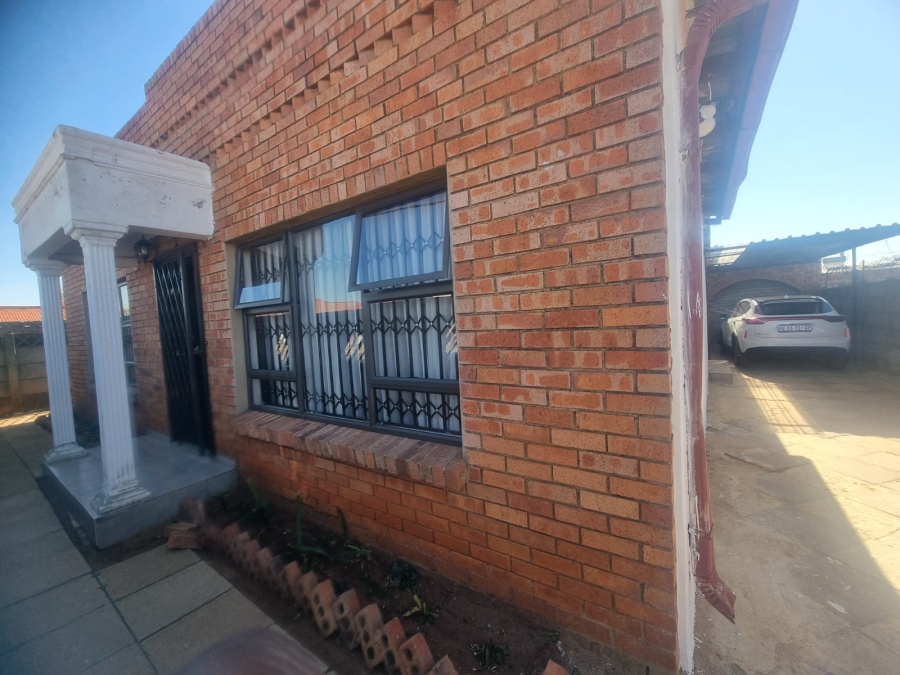 3 Bedroom Property for Sale in Eldorado Park Gauteng