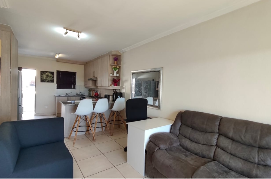 2 Bedroom Property for Sale in Mayberry Park Gauteng