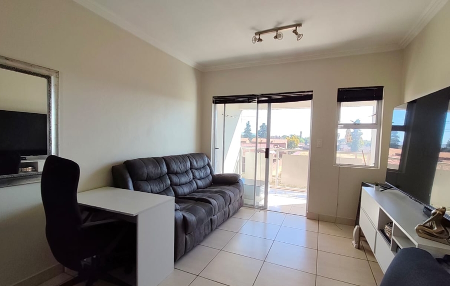 2 Bedroom Property for Sale in Mayberry Park Gauteng