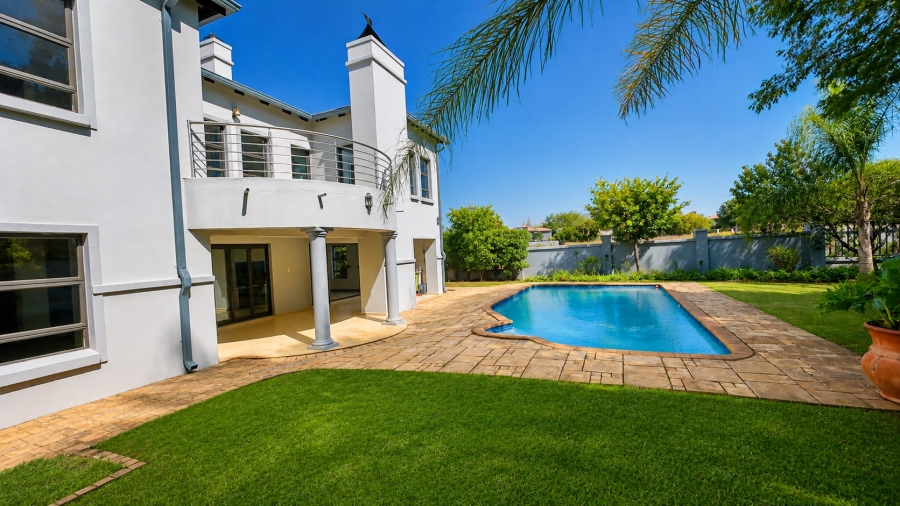 To Let 5 Bedroom Property for Rent in Midfield Estate Gauteng