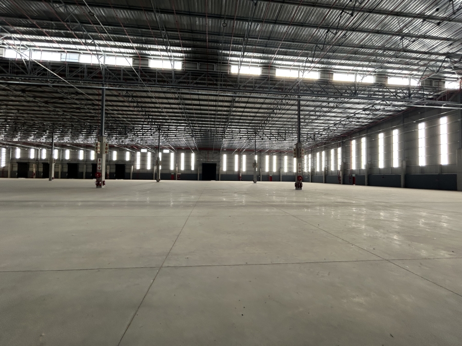 To Let Commercial Property for Rent in Glen Marais Gauteng