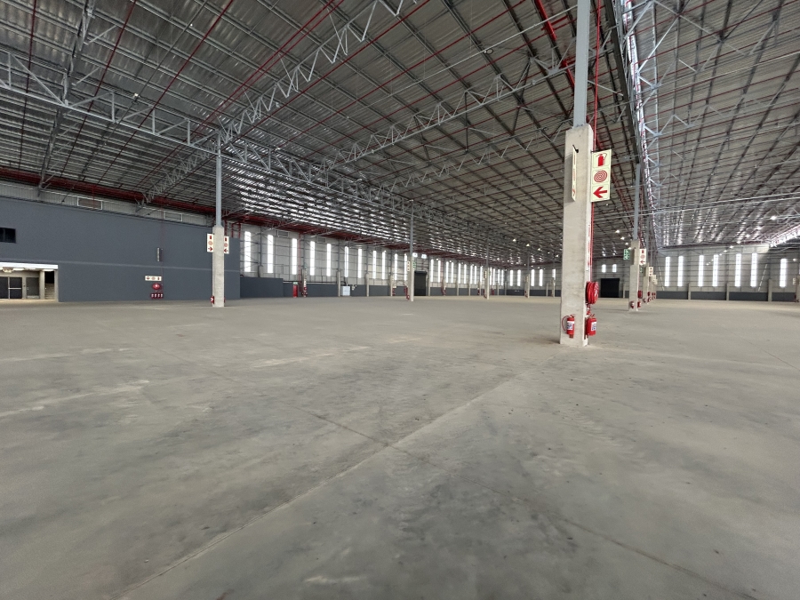 To Let Commercial Property for Rent in Glen Marais Gauteng