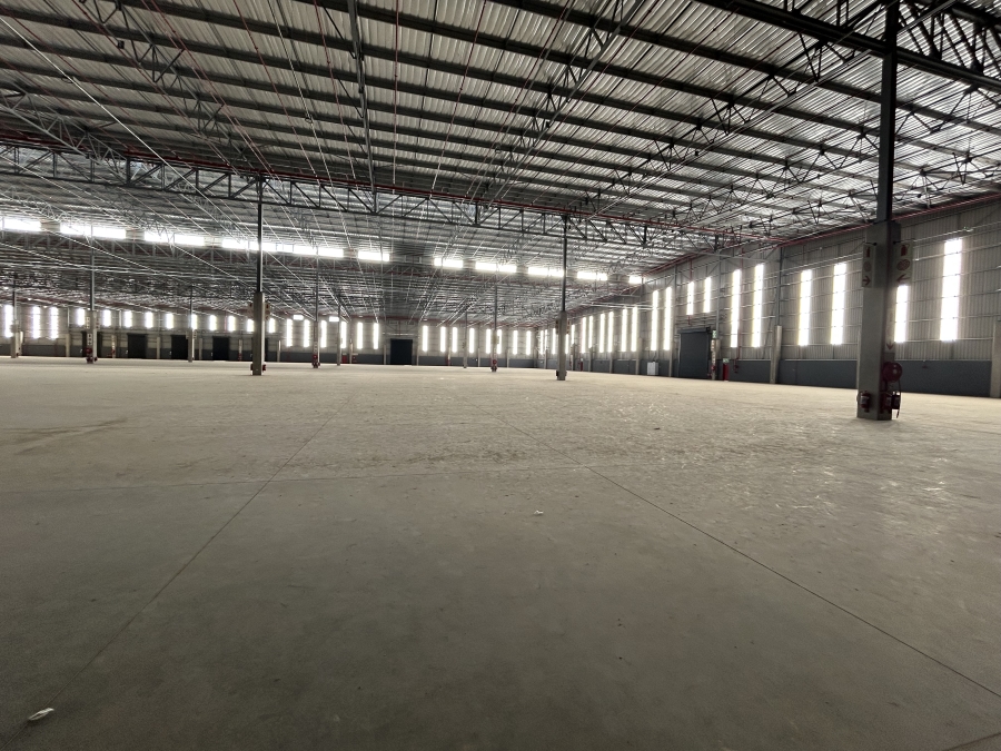 To Let Commercial Property for Rent in Glen Marais Gauteng