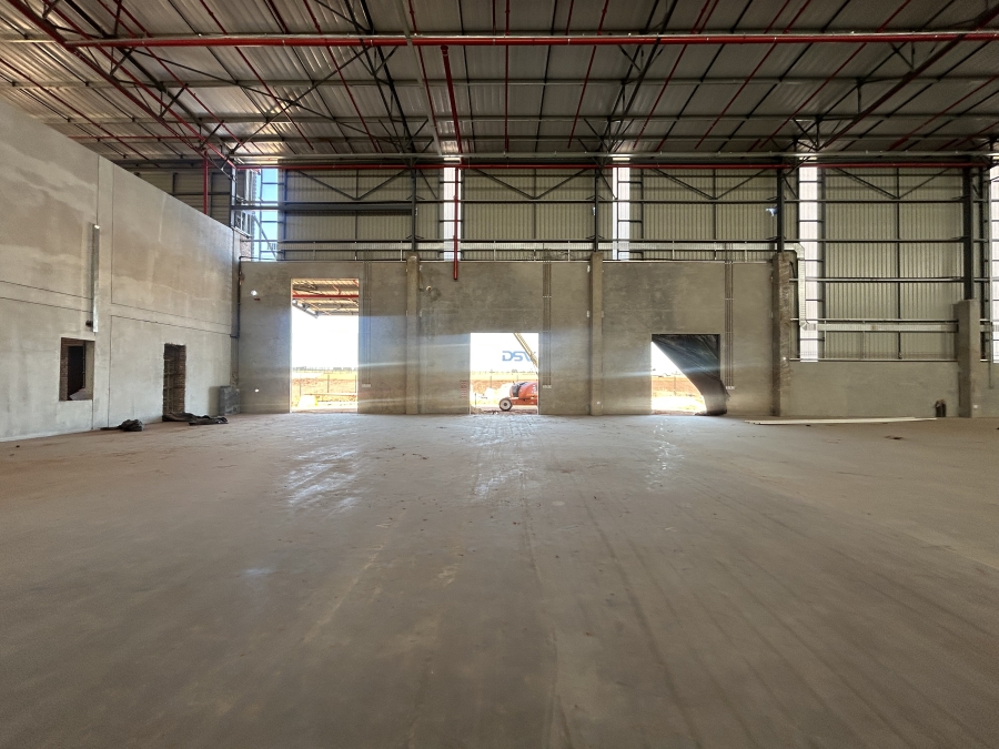 To Let Commercial Property for Rent in Glen Marais Gauteng