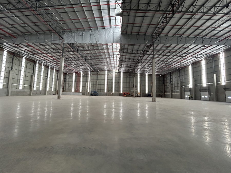 To Let Commercial Property for Rent in Glen Marais Gauteng