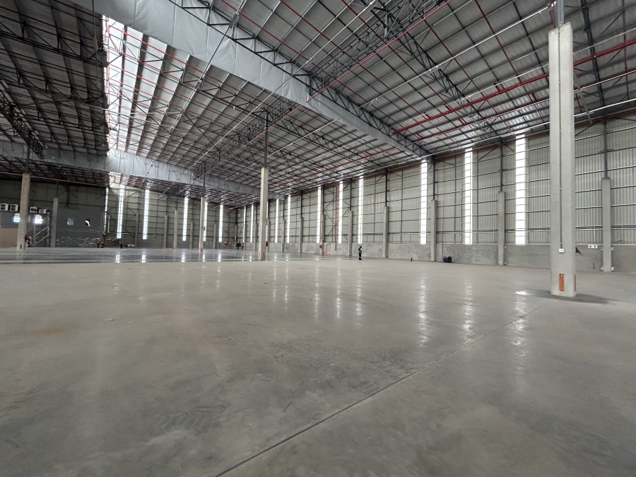 To Let Commercial Property for Rent in Glen Marais Gauteng
