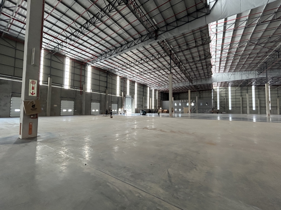 To Let Commercial Property for Rent in Glen Marais Gauteng