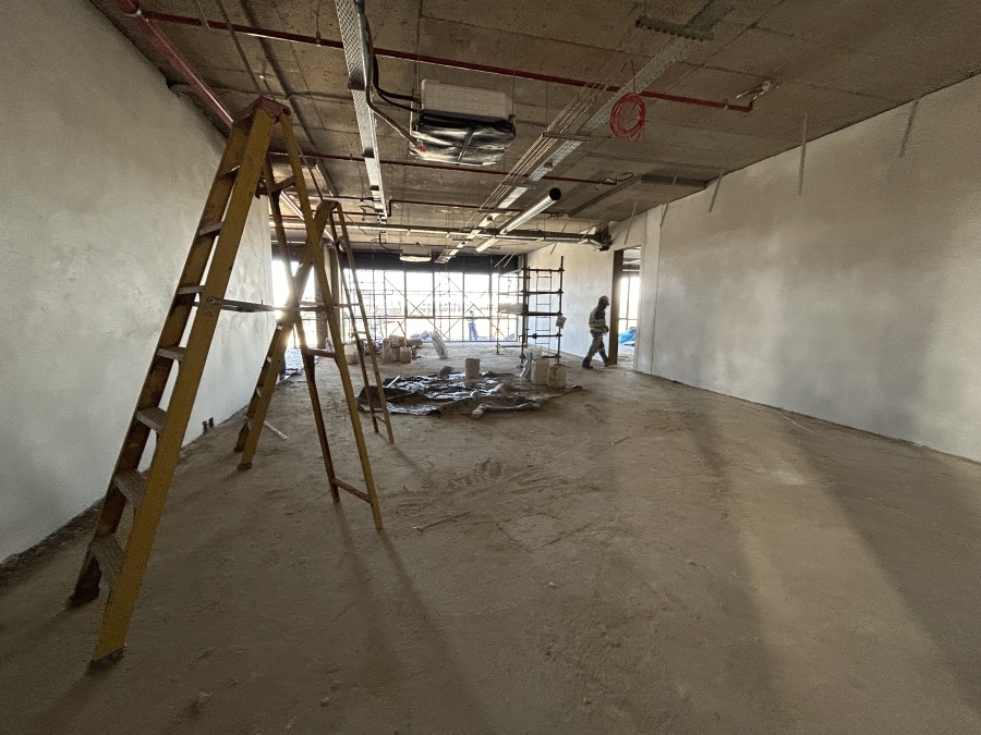 To Let Commercial Property for Rent in Glen Marais Gauteng