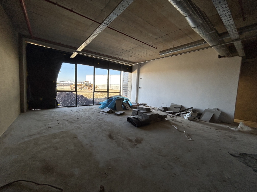 To Let Commercial Property for Rent in Glen Marais Gauteng