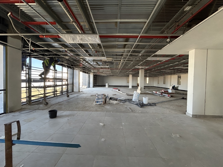To Let Commercial Property for Rent in Glen Marais Gauteng