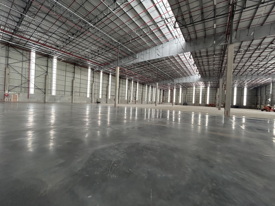 To Let Commercial Property for Rent in Glen Marais Gauteng
