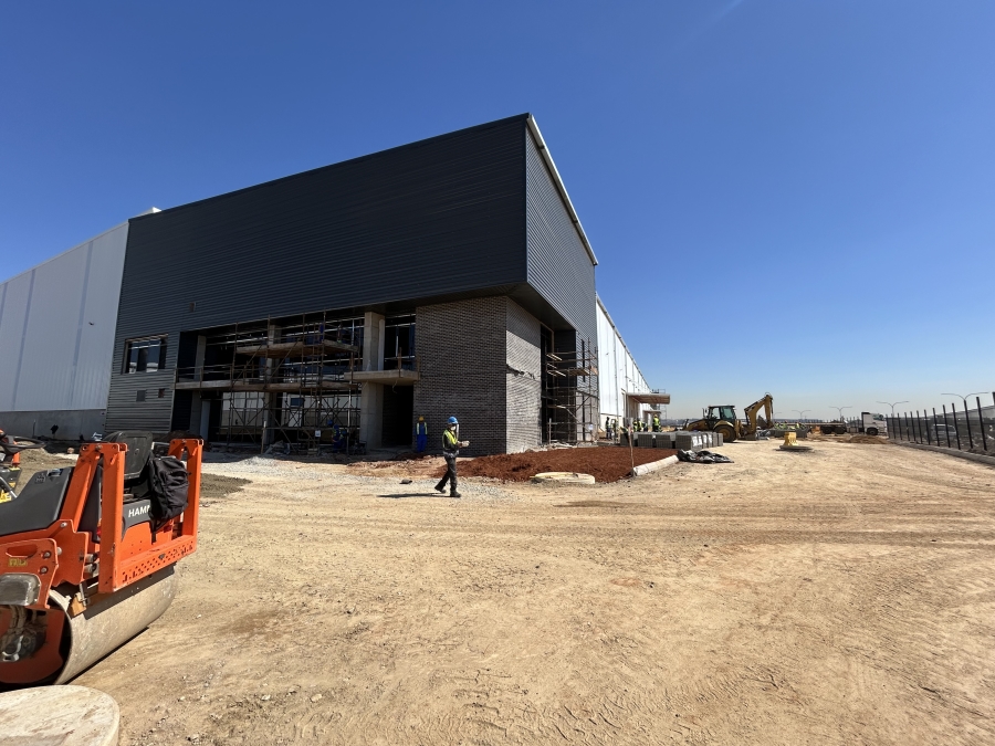 To Let Commercial Property for Rent in Glen Marais Gauteng