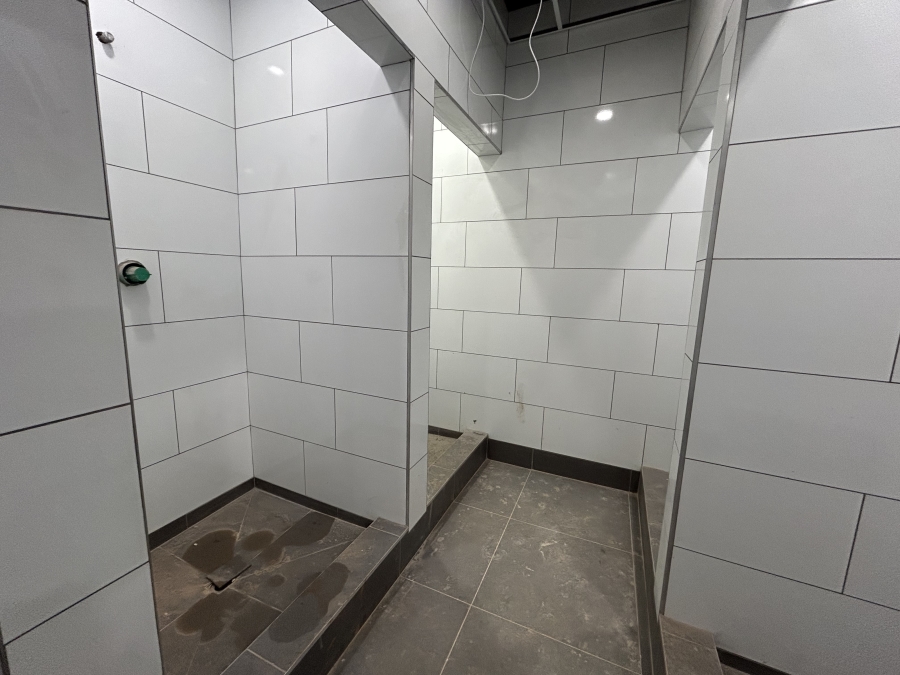 To Let Commercial Property for Rent in Jet Park Gauteng