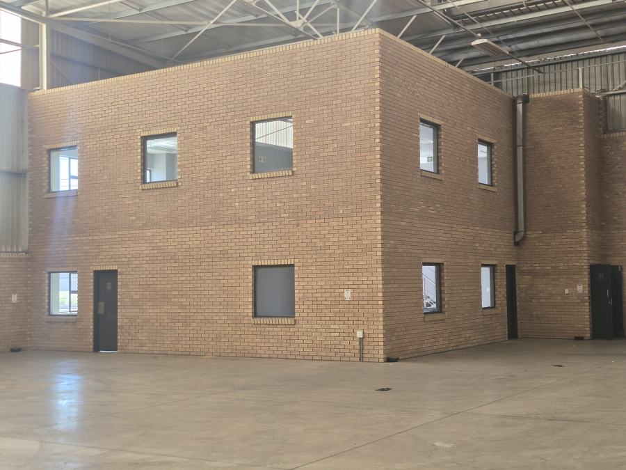 To Let Commercial Property for Rent in Gosforth Park Gauteng